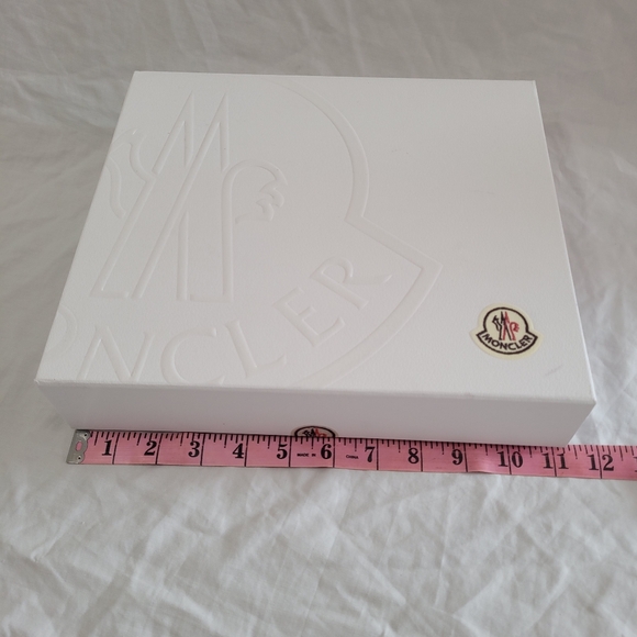 Moncler White Magnetic Gift Box Embossed Logo Decorative Storage Empty Accessory - Picture 8 of 11